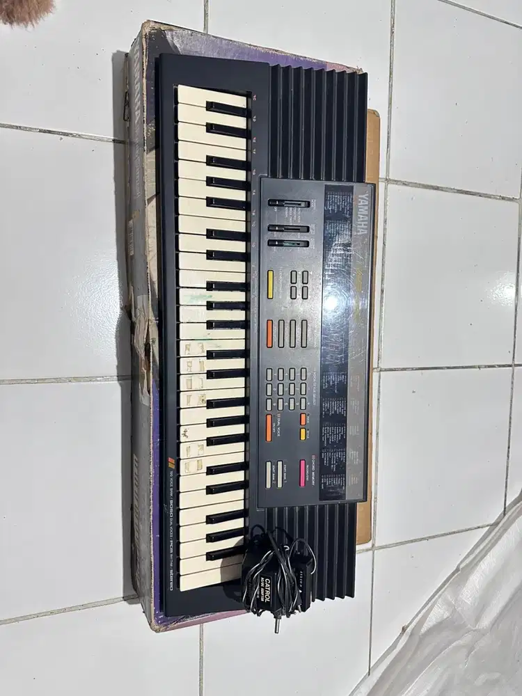 PSR 290 Yamaha Keyboard