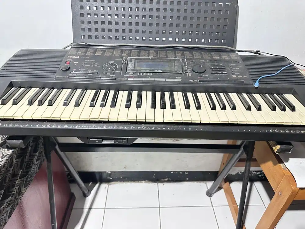 Yamaha PSR 620 keyboard