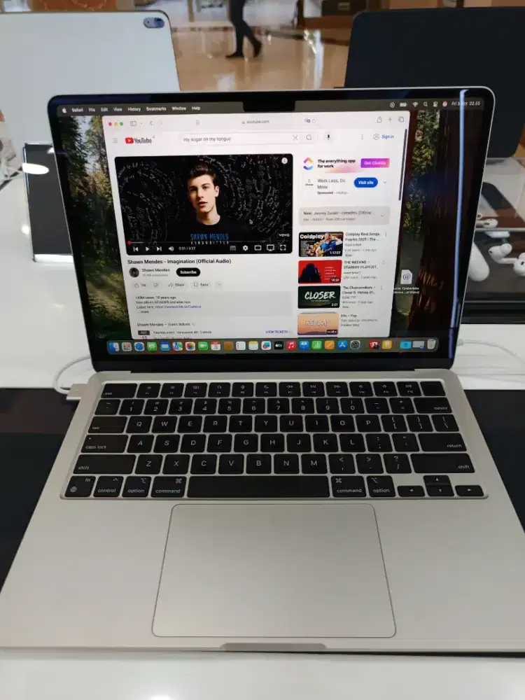 MacBook Air M2 16/256 GB