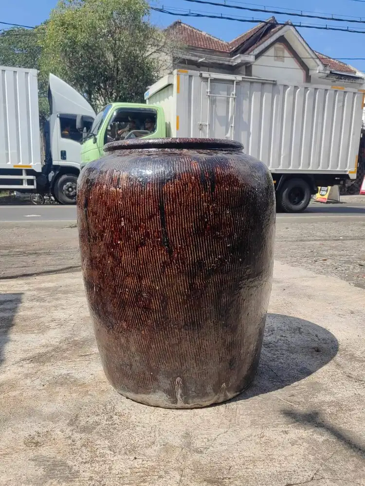 Gentong Ketan Hitam