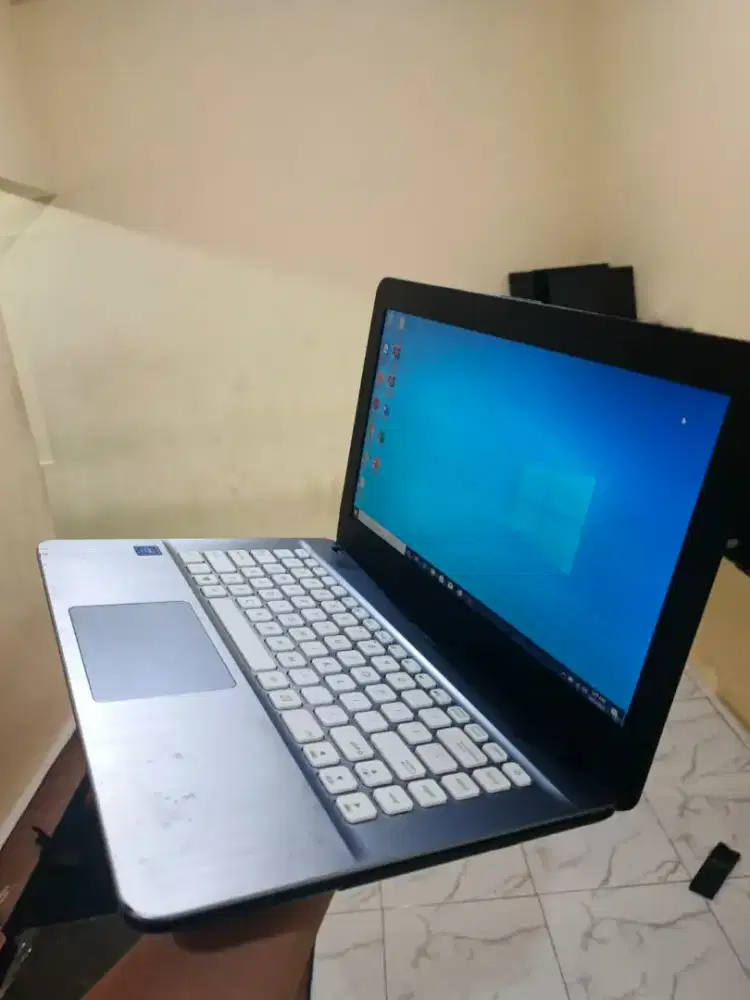 Jual cepat BU Asus x441MA series Intel Celeron