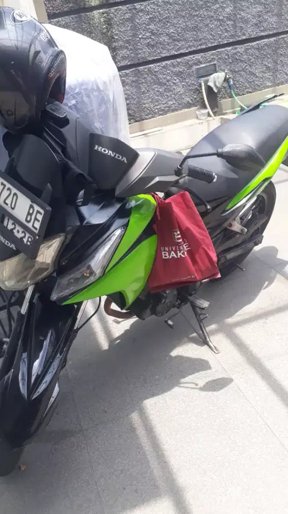Di jual mtr honda cs1 th 2009 plat f pajak panjang atas nama sendiri