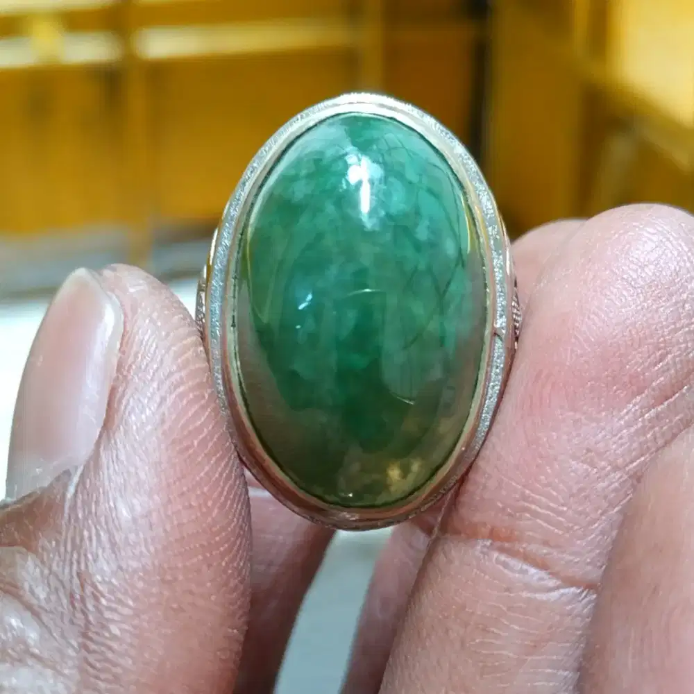 Idocrase lumut aceh kristal