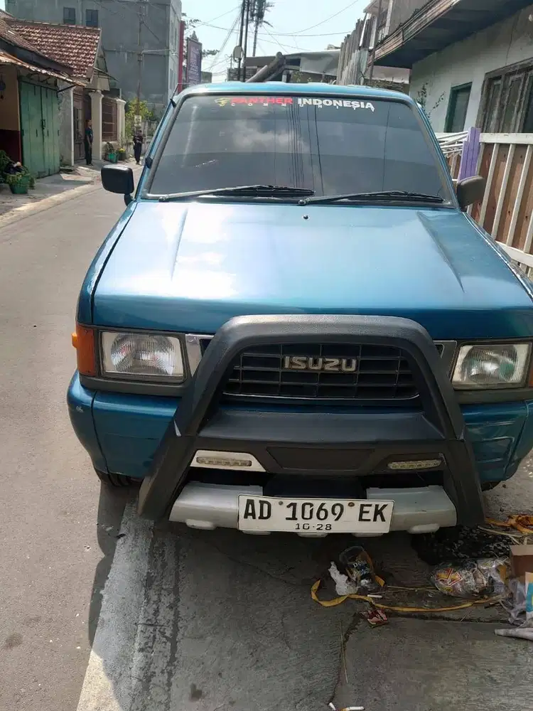 Jual mobil panther th 97,mesin jring