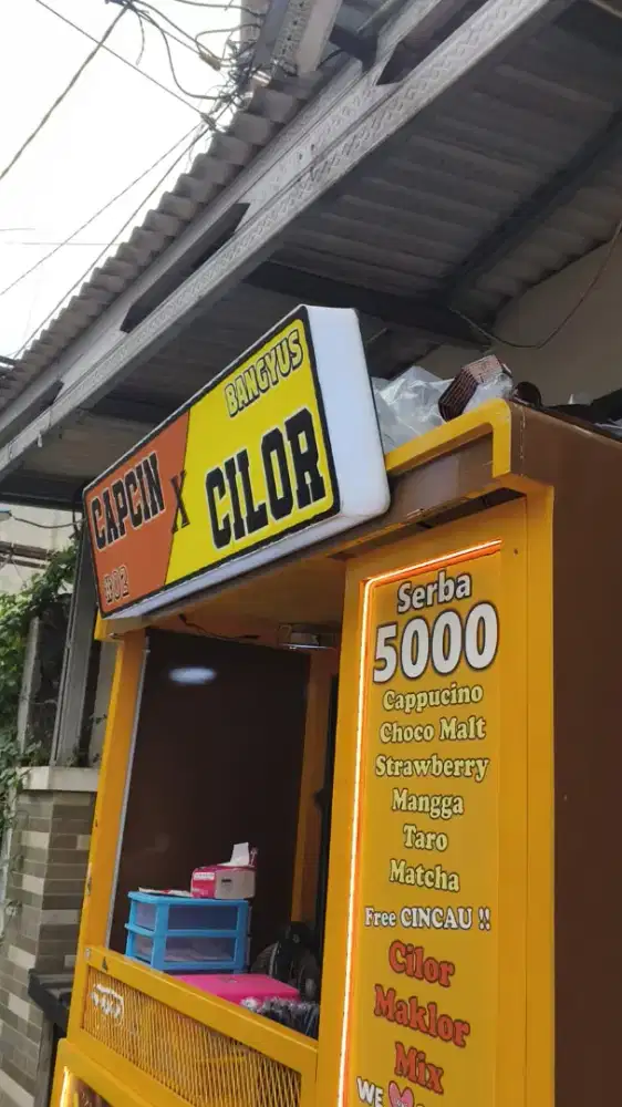 Cari staff gudang utk makanan