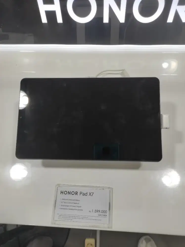 New Honor Pad X7 mini tablet 8,7 inch free case exclusive
