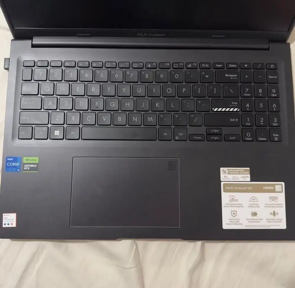 Laptop Asus 16X 16GB RAM