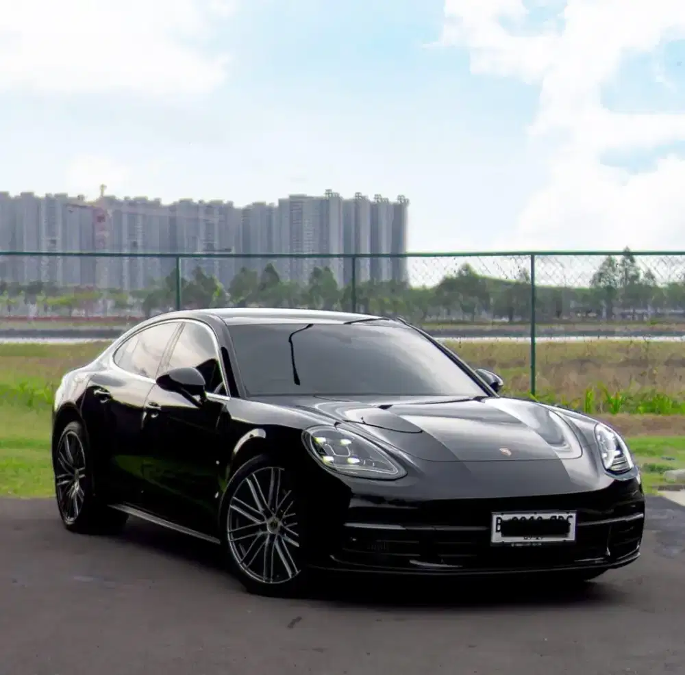 Porsche Panamera 4S 2017 Low KM 9RB Antik