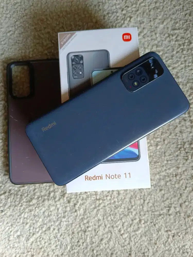 Jual Redmi note 11 ram4/128 kondisi lecet2 bekas jatuh bisa tt hp lain