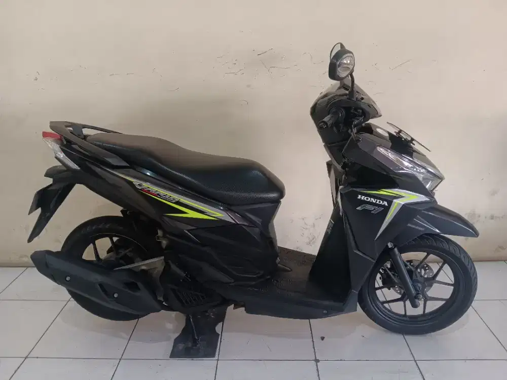 Vario 125 esp iss th 2016