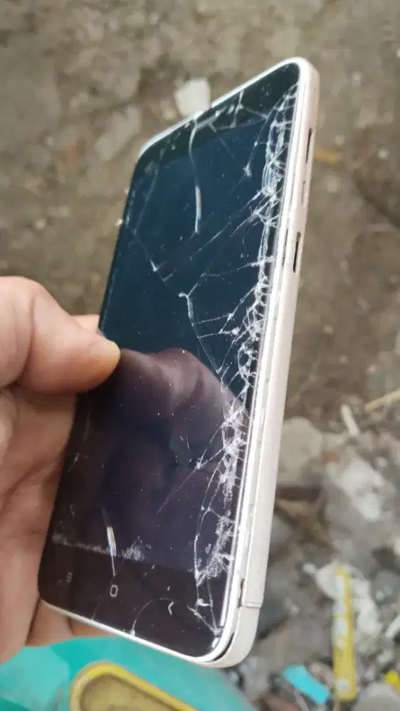 Redmi 4x 3/32 tinggal naik lcd