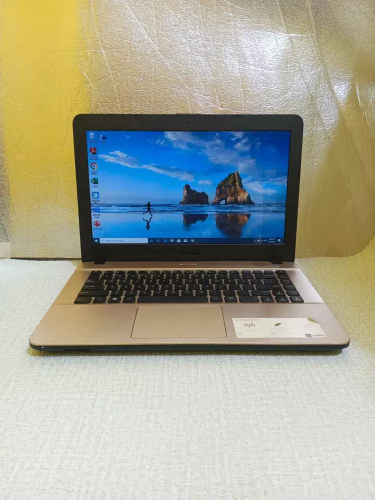 Asus X441MA Celeron N4000 Ram 8Gb Ssd 256Gb Siap Pakai