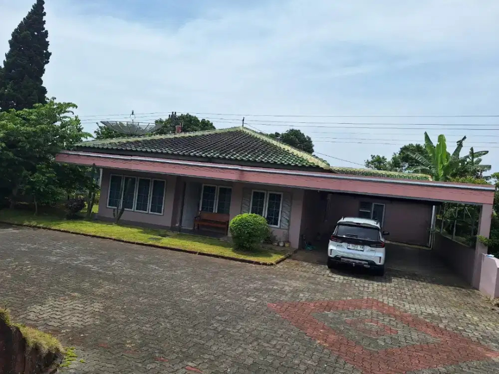 Jual rumah villa bandungan