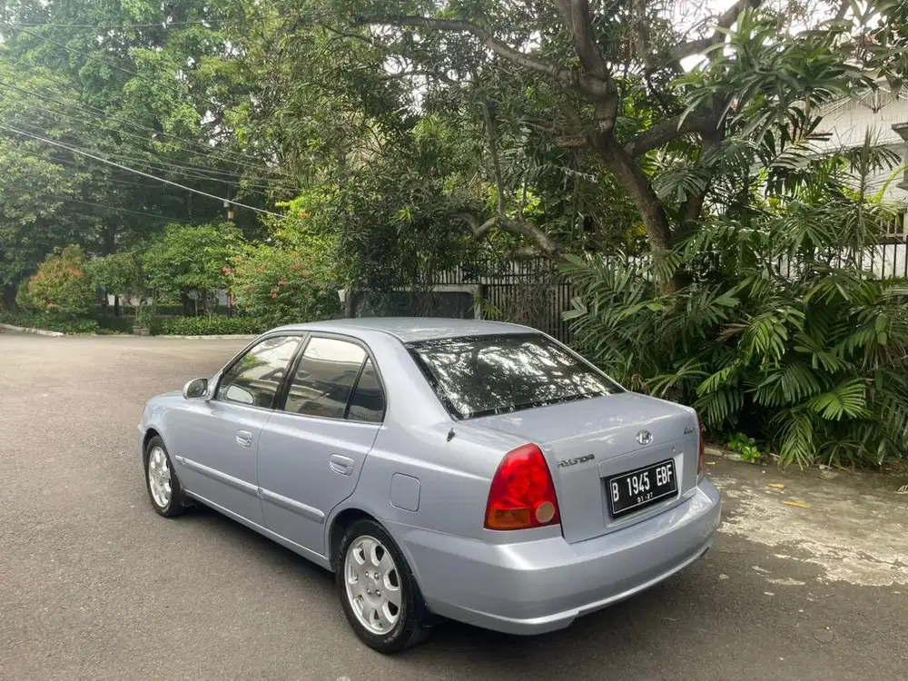 Hyundai Accent Tahun 2005