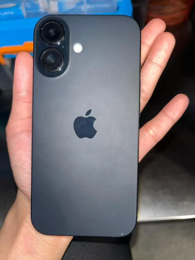 Di jual ip 16 ram 128 gb warna hitam