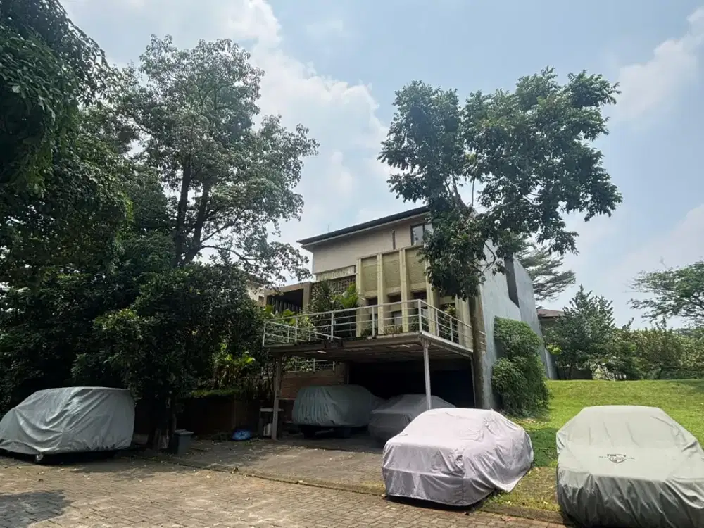 Dijual Rumah SHM Mewah di BSD City De Park De Brassia