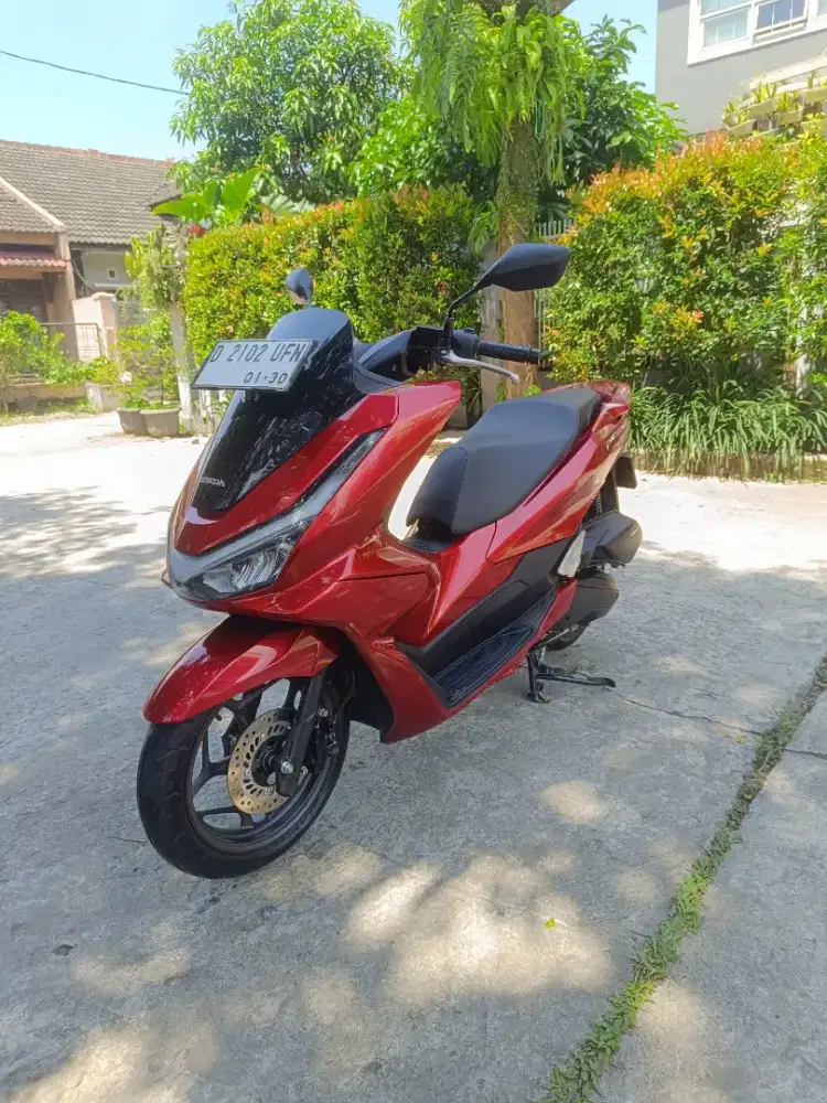 Honda PCX 160 CBS 2025 mulus seperti baru