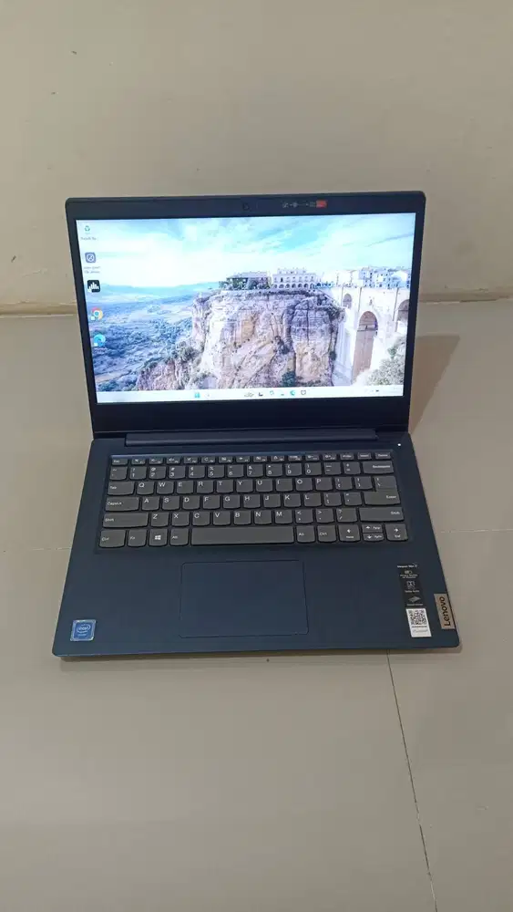 lanovo ideapad slim 3
