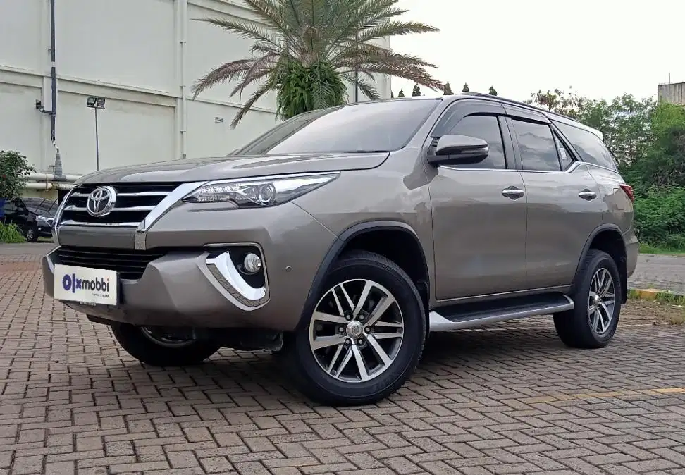 TDP 19JT Toyota Fortuner 2.4 4x2 VRZ Solar-AT Abu 2021