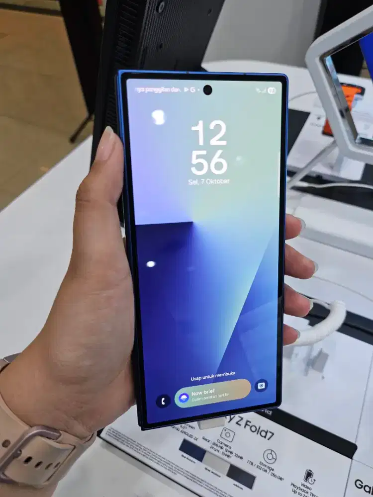 SAMSUNG GALAXY ZFOLD 7 FREE BUDS 3