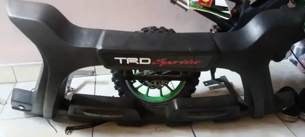 Bemper depan mobil