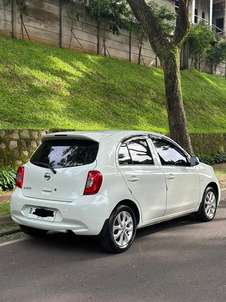 Nissan March 2015 Bensin