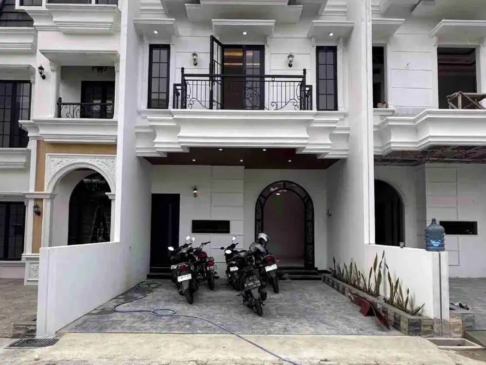 Rumah Baru Dalam Cluster Fasum Swimingpool DiKebagusan Jakarta Selatan