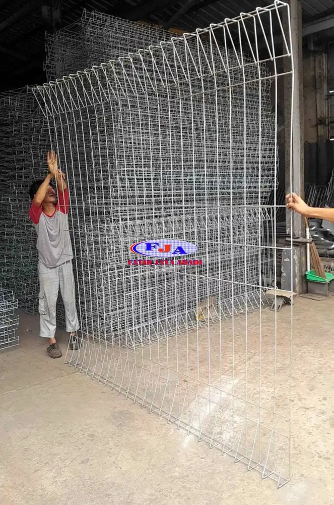 Pagar Brc T. 240 cm x L. 240 cm x Dia 6 mm EP