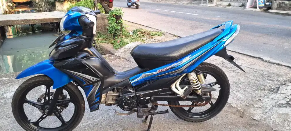 jupiter z 2012 mulus bagus.mesin normal