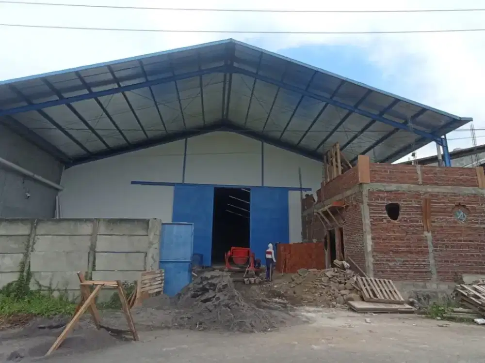 Disewakan Gudang Osowilangun Permai
