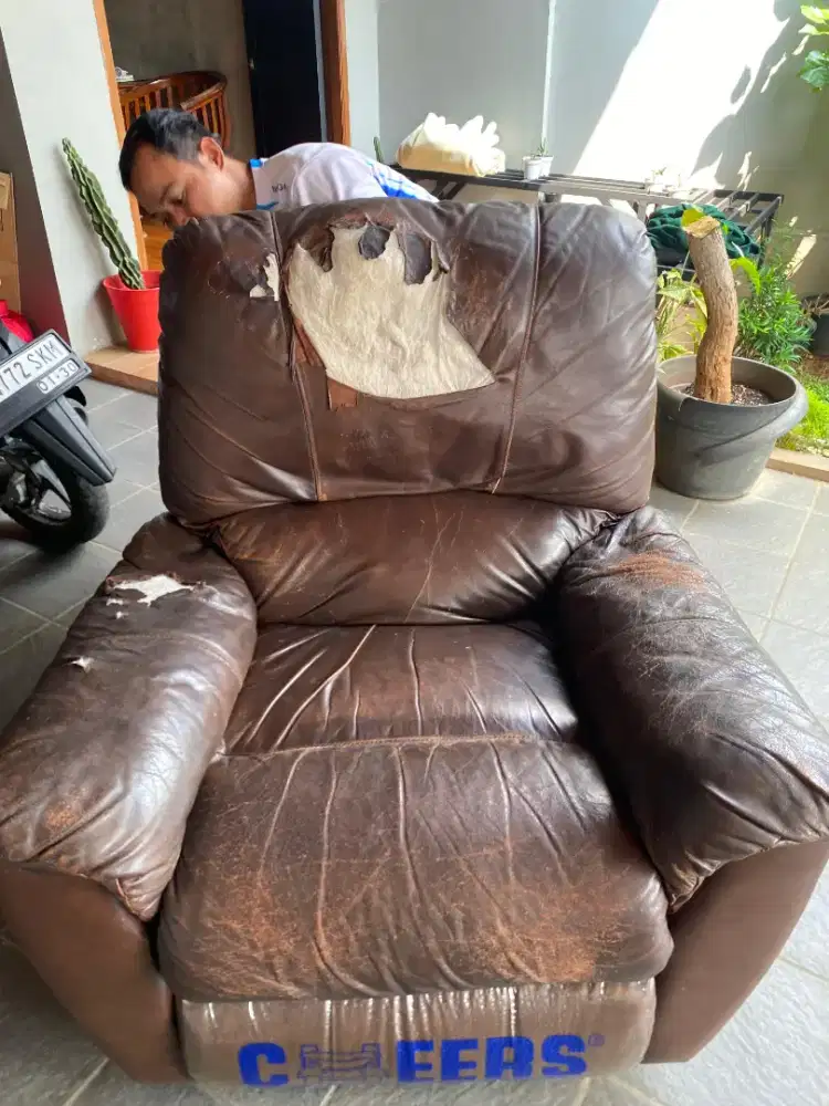 Sofa recliner ganti kulit / cover sofa