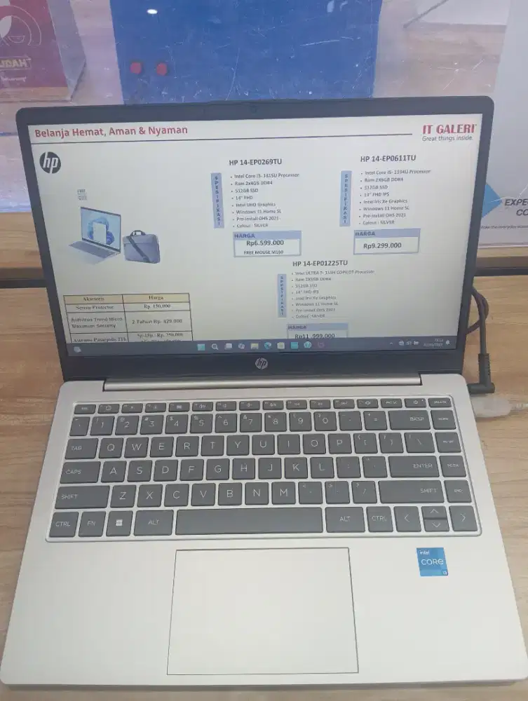 kredit laptop hp 14-EP0269TU