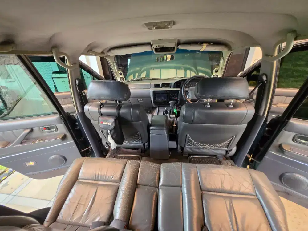 Jual toyota landcruiser VX-R thn 97 NEGO