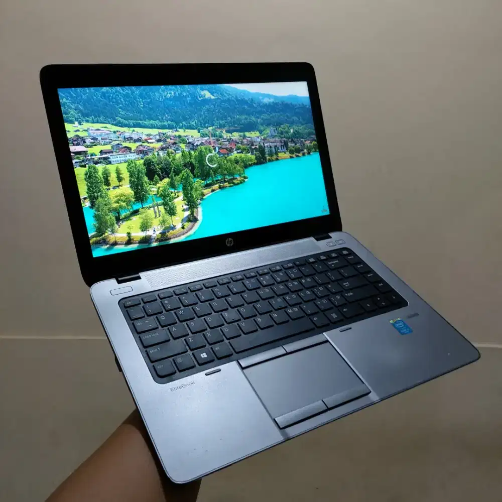 Hp Elitbook 820 G2
Intel Core i7-5500U Broadwell Gen 5
