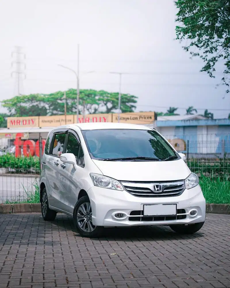 Honda Freed S 2015