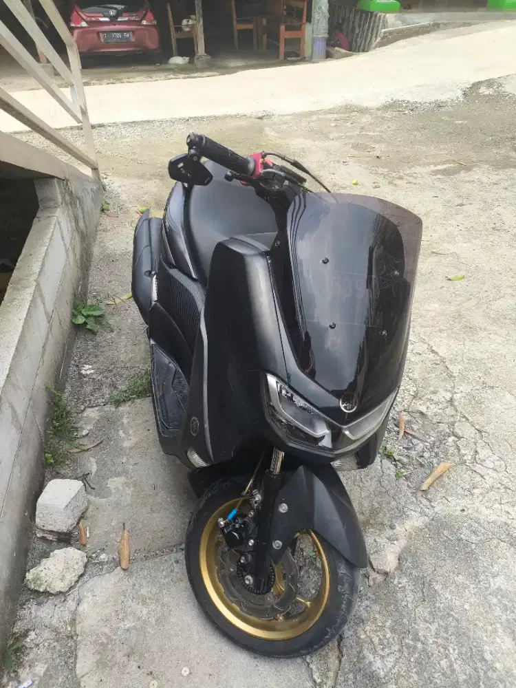 Jual motor nmax 2022 murah ss lengkap