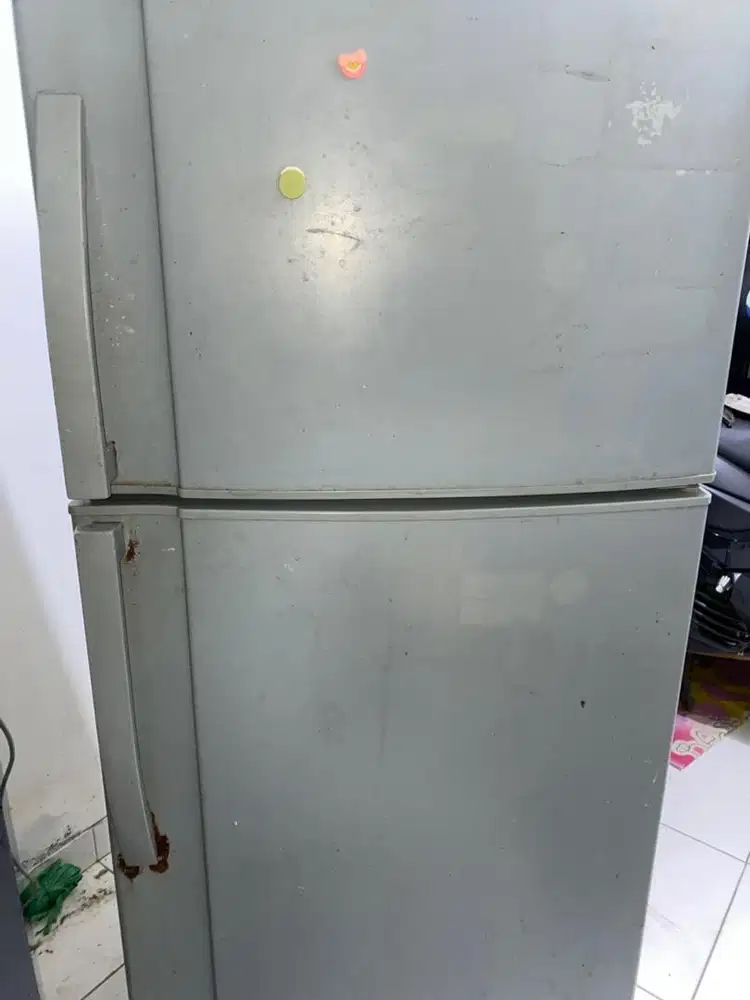 Jual kulkas sharp 2 pintu