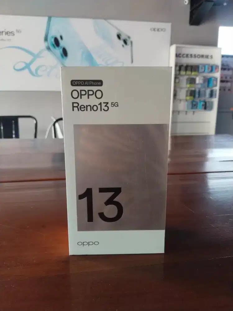 Reno 13 12/256 new