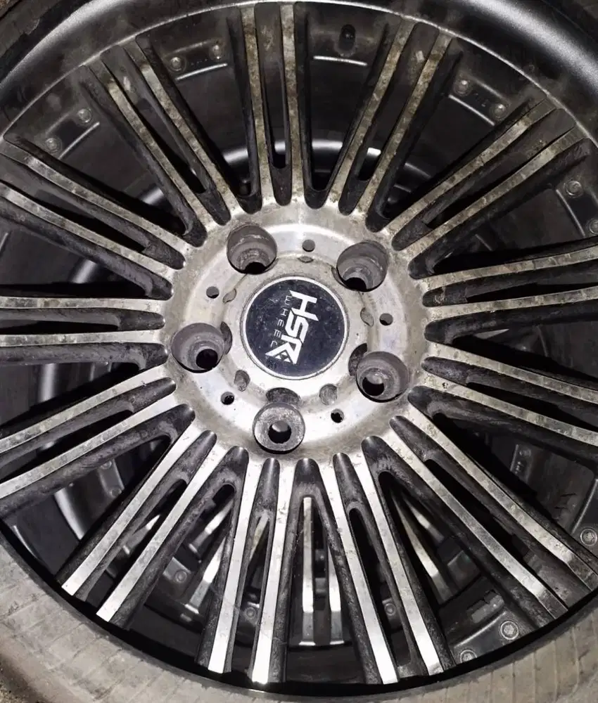 Dijual cepat Velg mobil