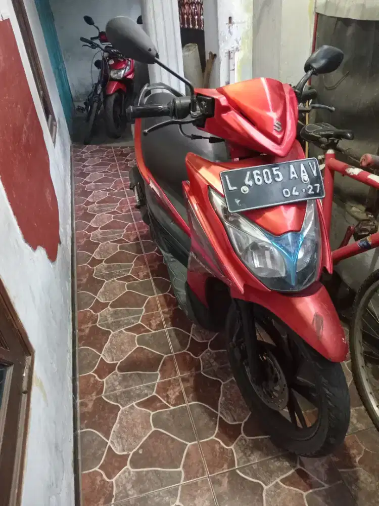 Dijual motor hayate tahun 2011 nama sendiri