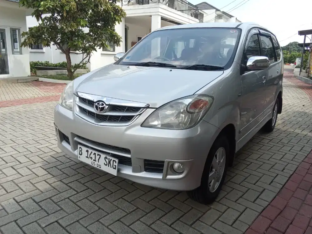 Avanza G matic 2010