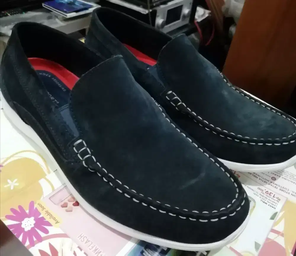 Sepatu Rockport warna Biru, original