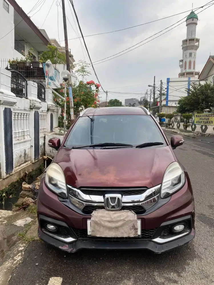 Mobilio RS AT 2015