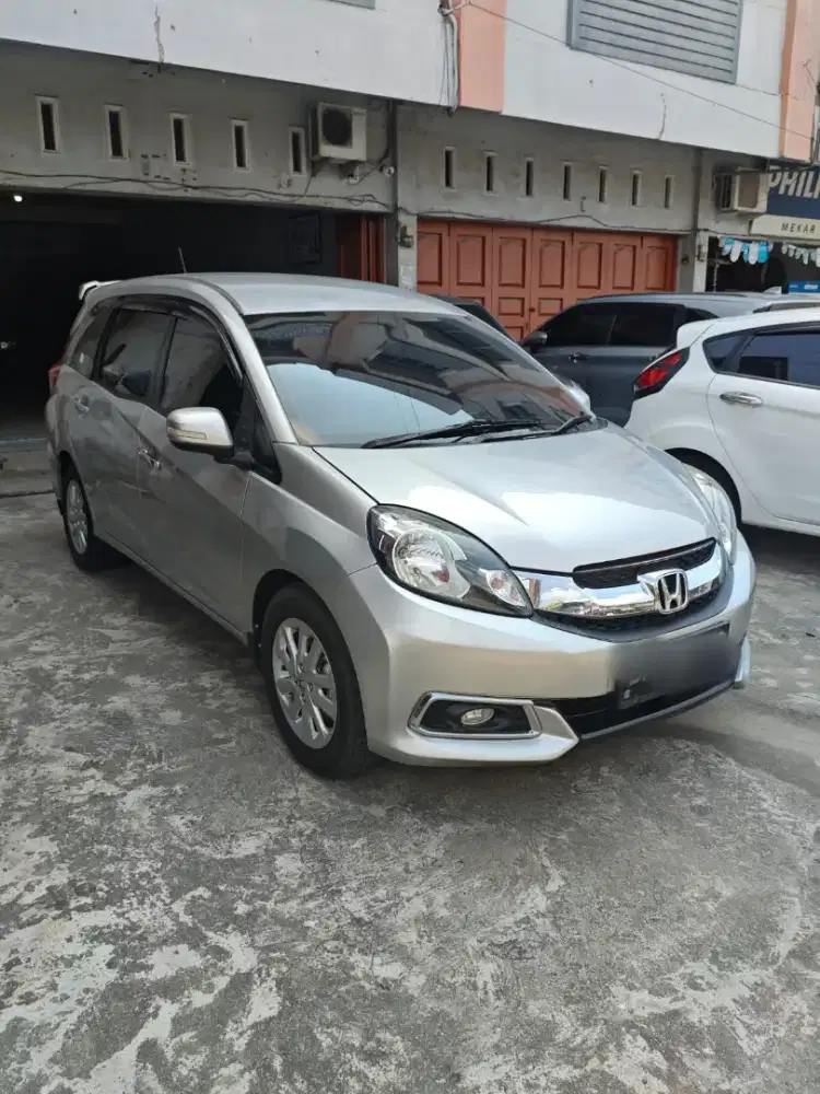 Mobilio tipe E manual 2016