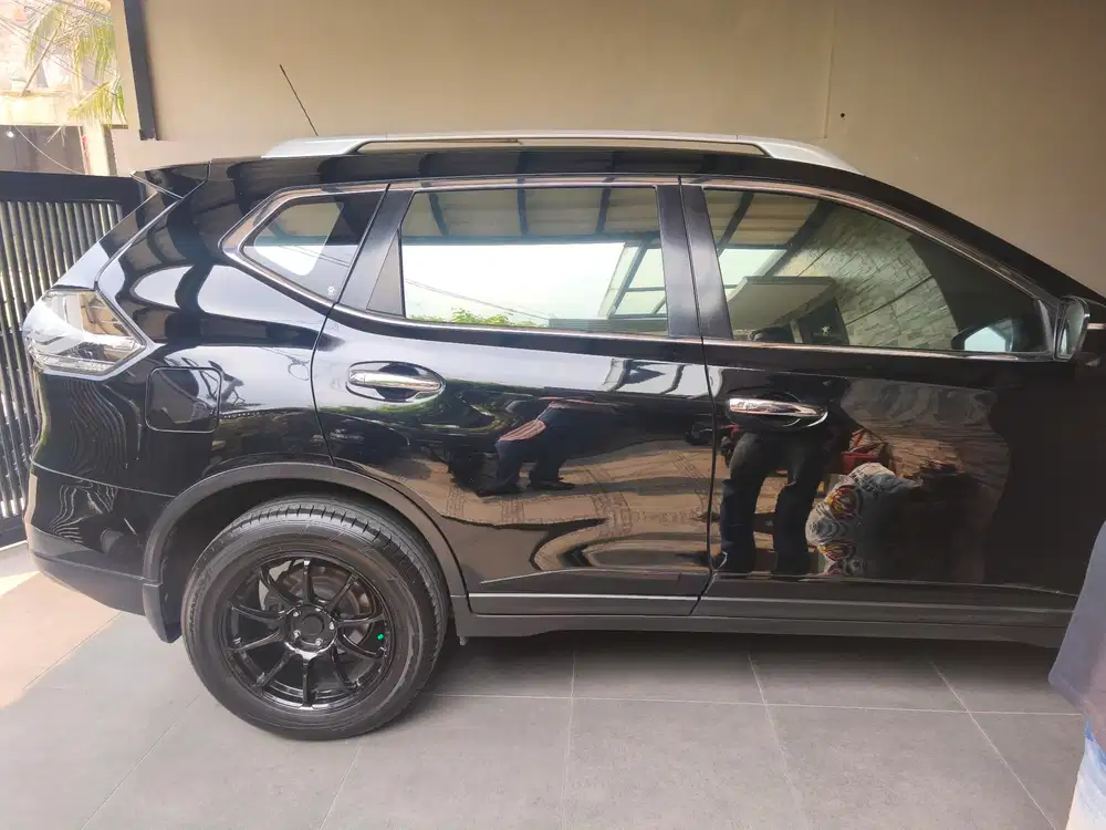 Nissan X-Trail 2015 Bensin