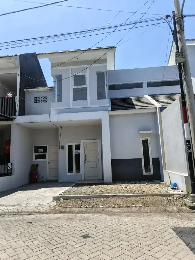 Disewakan Rumah di Mandiri Residence Cluster Amarylis Krian Sidoarjo