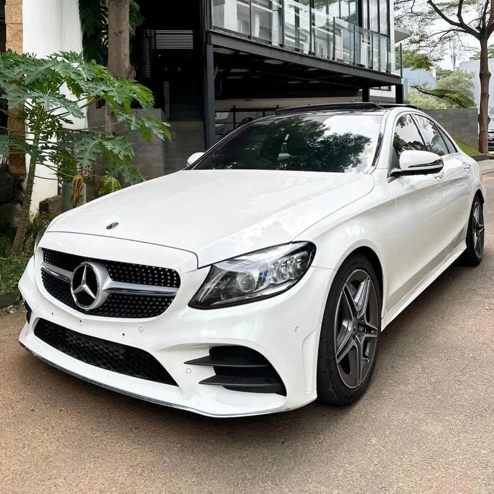 (CASH) Mercedes Benz C300 W205 2019