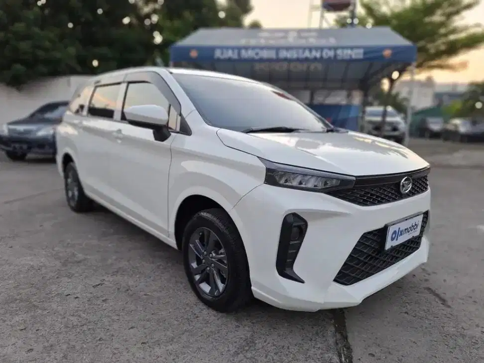 DP RENDAH Daihatsu Xenia 1.3 X Bensin-AT 2023 FBN B