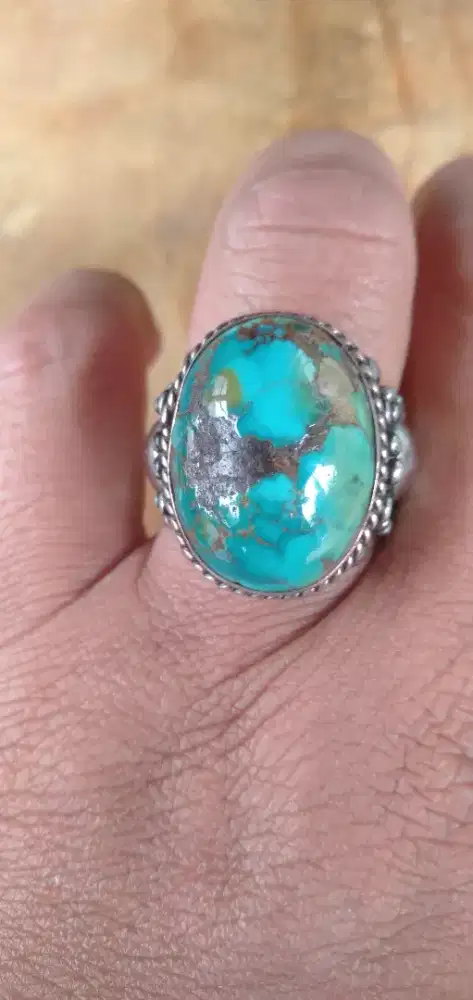 PIRUS PERSIA LAWAS AGEMAN