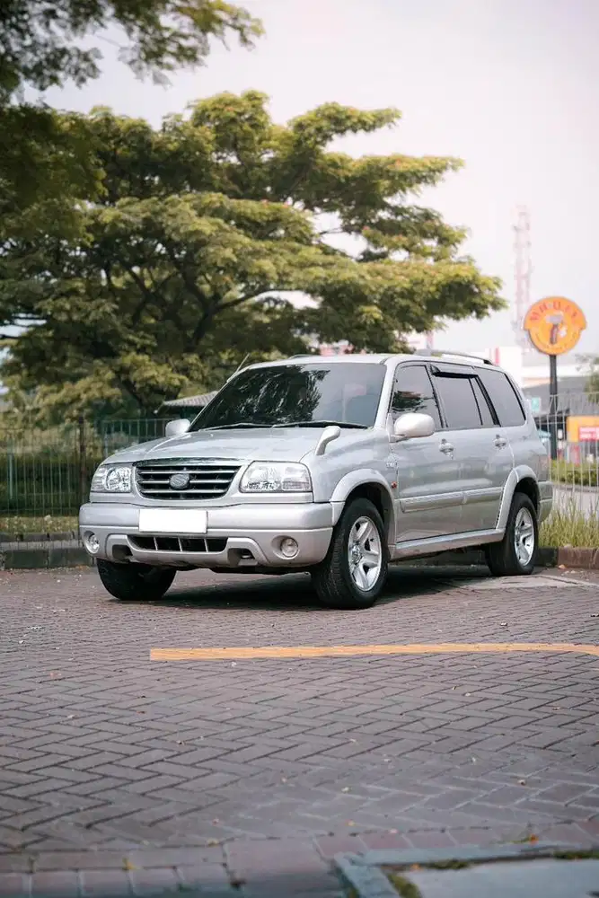 Suzuki Escudo XL7 2005